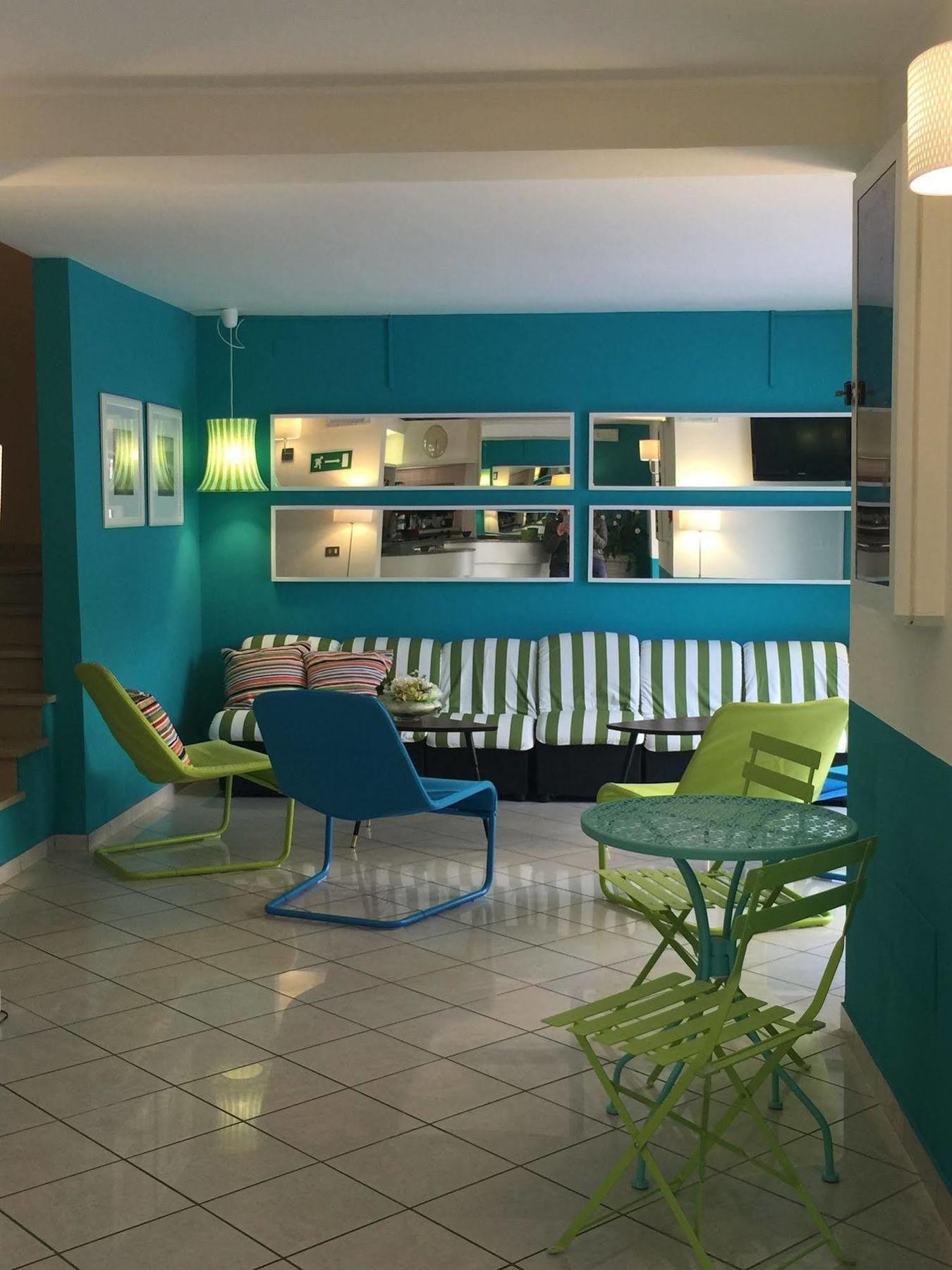 Hotel Gialpina Viserba Di Rimini Extérieur photo